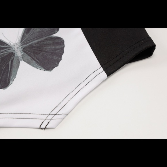 Black butterfly top 🦋 - Picture 13 of 13